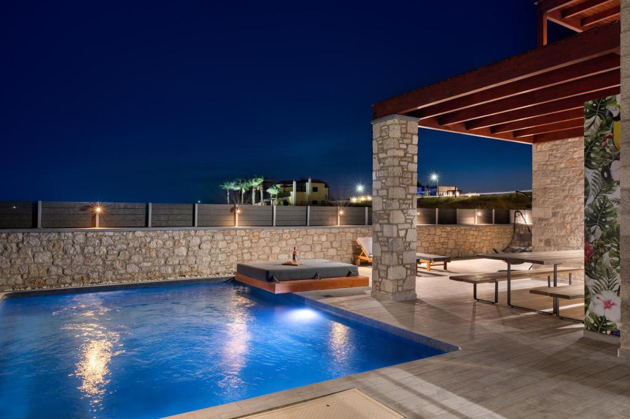 Southrock Villas ラクハニア エクステリア 写真
