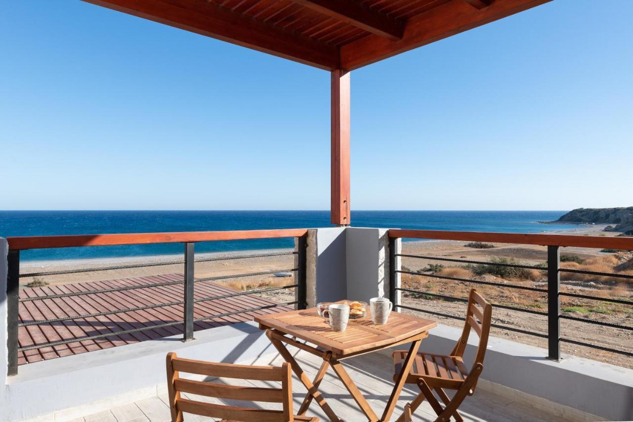 Southrock Villas ラクハニア エクステリア 写真