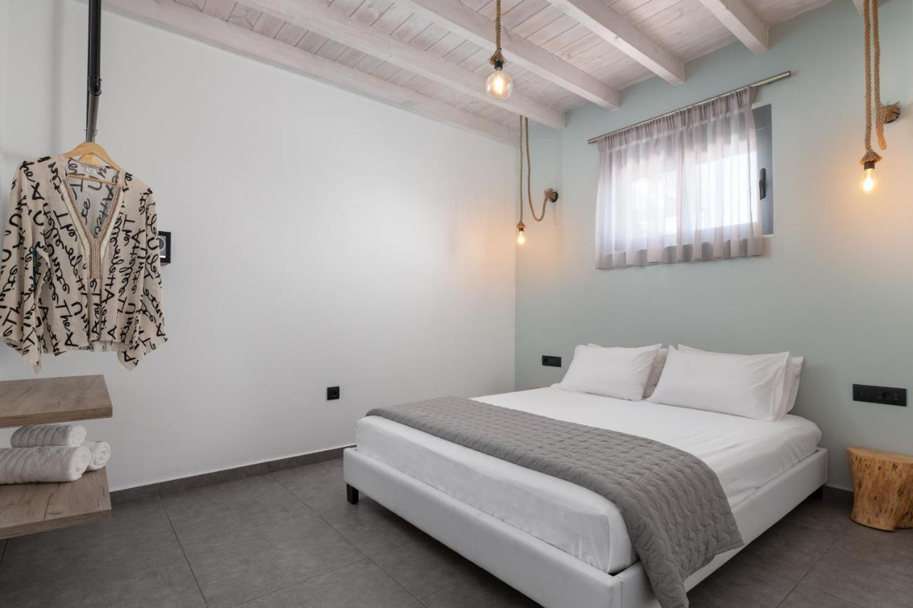 Southrock Villas ラクハニア エクステリア 写真